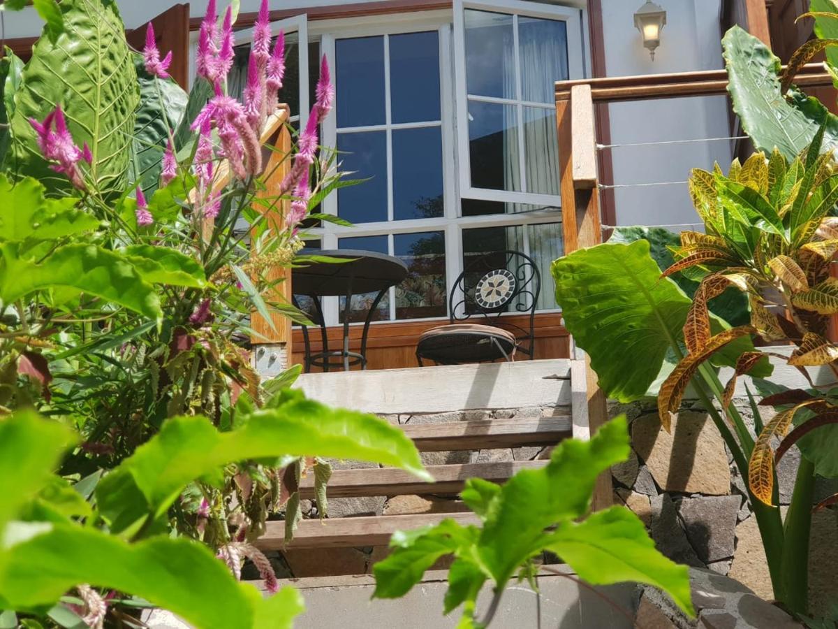 Les Antigones Bed and Breakfast Port Mathurin Exteriör bild