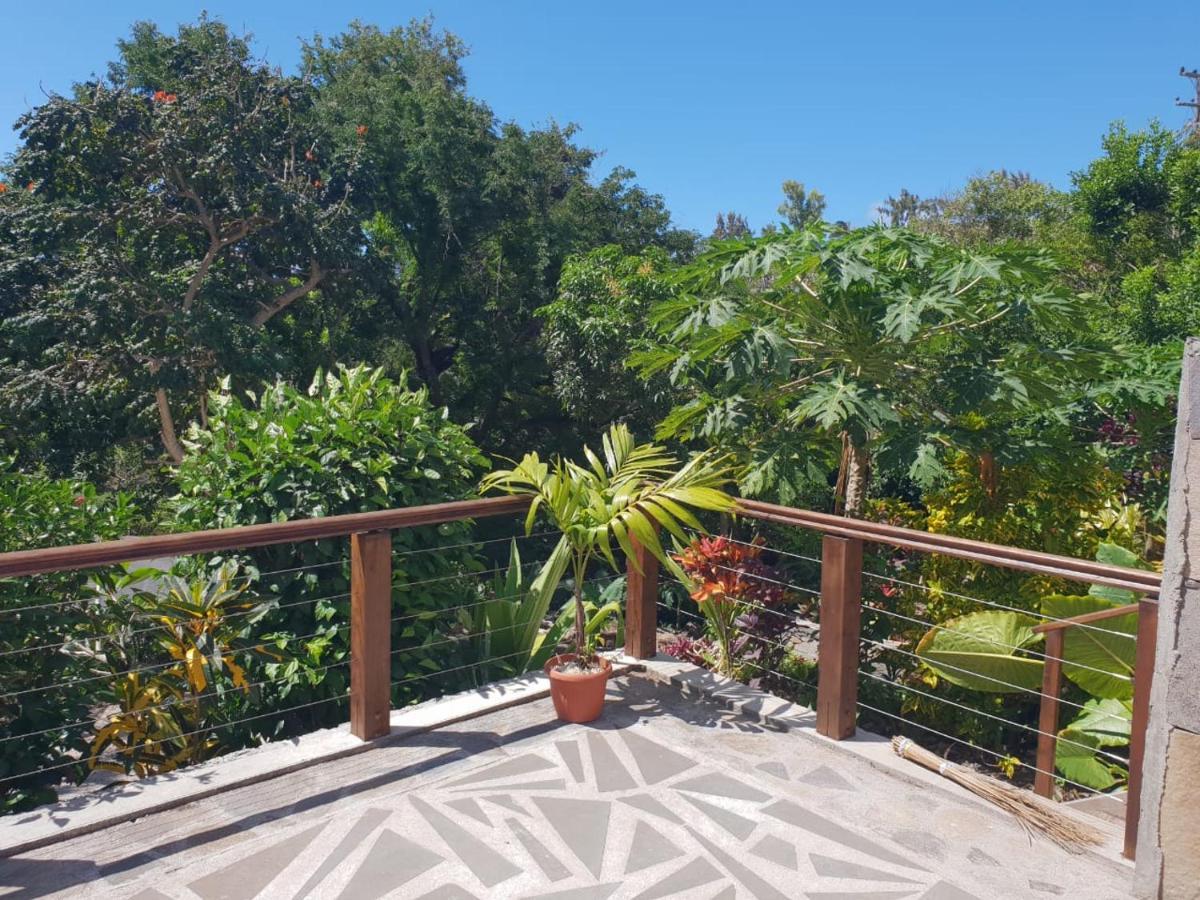 Les Antigones Bed and Breakfast Port Mathurin Exteriör bild